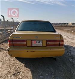 تۆیۆتا کراون